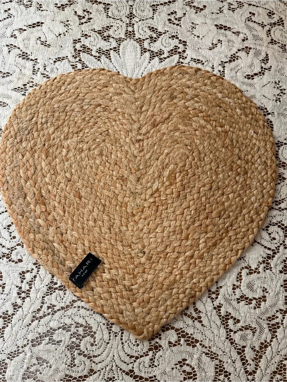 Natural Jute Heart Placemat Set - Neutral Brown